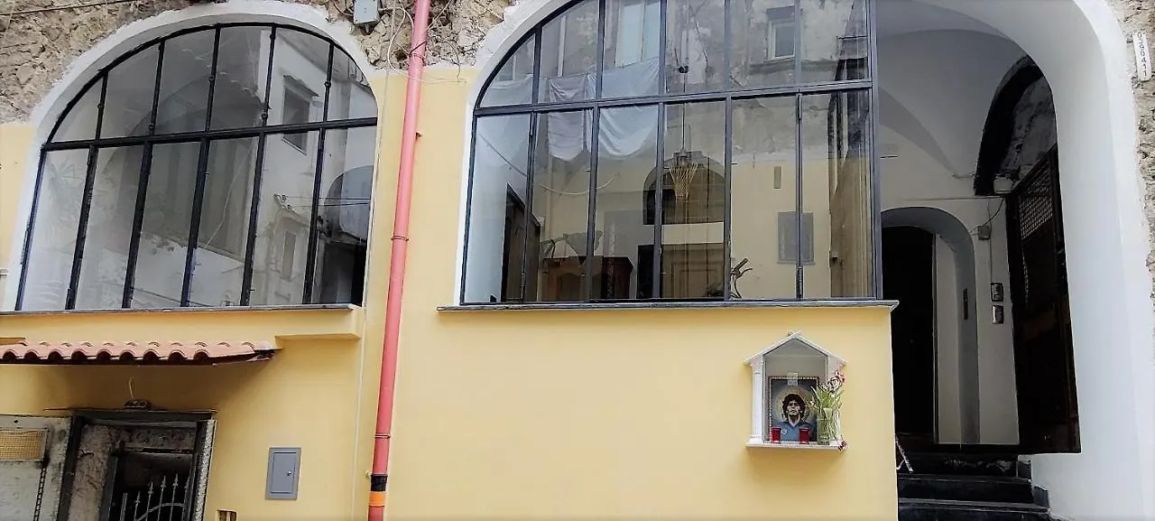 Sangregoriohome, Nel Cuore Del Centro Storico Naples 0*,  Italy